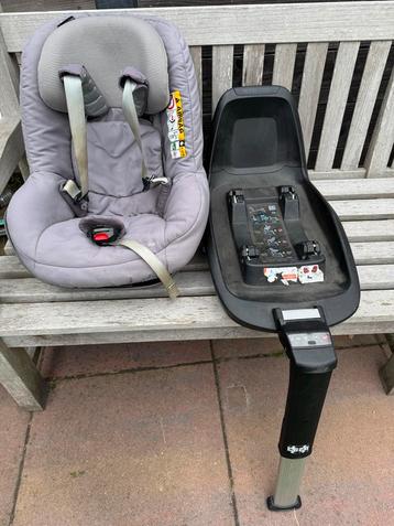 Maxi-Cosi 2wayPearl + 2wayFix Base beschikbaar voor biedingen