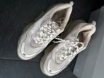 Witte Sneakers Maat 40 balenciaga incl doos en stofzak, Ophalen of Verzenden, Zo goed als nieuw, Wit, Sneakers of Gympen