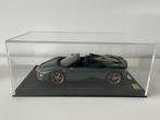 BBR Ferrari SF90 Spider Verde Zeltweg/gold stripe P18198G, Ophalen of Verzenden, Nieuw, Auto, Overige merken