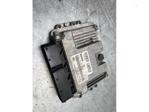 Computer Motormanagement van een Kia Carens, Auto-onderdelen, Elektronica en Kabels, Kia, Gebruikt, 3 maanden garantie, Ophalen of Verzenden