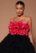 Cocktail feestjurk rozen fashion nova luxe gala rozen roses, Ophalen of Verzenden, Nieuw, Boven de knie