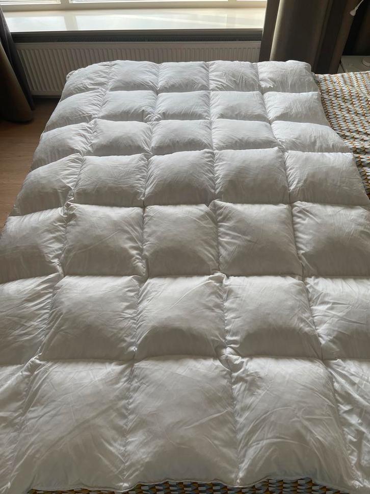 Donzen Dekbed - 140x200 cm **ZGAN**, Huis en Inrichting, Slaapkamer | Beddengoed, Zo goed als nieuw, Deken of Dekbed, Eenpersoons