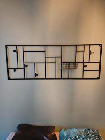 Zwart metalen memobord / wandrek, 150x55cm beschikbaar voor biedingen