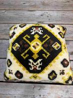 Smyrna vintage retro sierkussen 37/40, Huis en Inrichting, Woonaccessoires | Kussens, Gebruikt, Overige kleuren, Etten-Leur, Vierkant