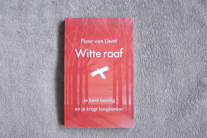 Witte raaf van auteur Floor van Liemt, Boeken, Biografieën, Zo goed als nieuw, Overige, Ophalen of Verzenden