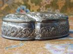 Mooi oud silverplate doosje uit Engeland met harten 10,8 cm., Ophalen of Verzenden