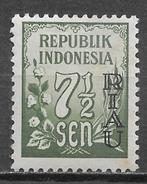 Indonesie nvph 2 Riau postfris met bruine vlekjes cw 3.00, Verzenden, Postfris, Zuidoost-Azië
