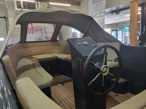 Maxima 600 Sloep 30PK Donkergrijs Zomerdeal!!, Watersport en Boten, Sloepen, Zo goed als nieuw, 10 tot 30 pk, 3 tot 6 meter, Buitenboordmotor