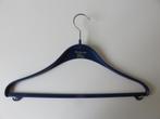 Vintage Burberry (Burberrys) kledinghanger donkerblauw, Kleding | Dames, Kledinghangers, Ophalen of Verzenden, Gebruikt, Kunststof