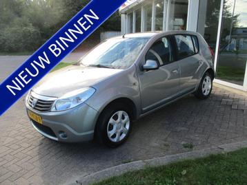 Dacia Sandero 1.2 Lauréate 87.000 Kilometer Nap! (bj 2010) beschikbaar voor biedingen