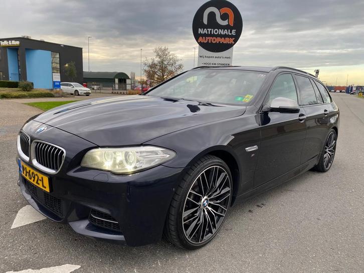 BMW 5-serie Touring 2016 * M550xd * AUTOMAAT * ANGEL EYE'S *, Auto's, BMW, Bedrijf, Te koop, 5-Serie, 4x4, ABS, Airbags, Airconditioning