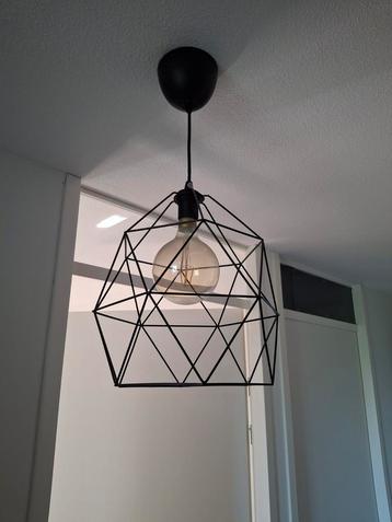 Hanglamp zwart beschikbaar voor biedingen