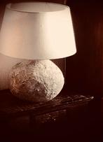 Rivière Maison – Grote grijze lampenkap | Boho / Landelijk, Ophalen of Verzenden, Zo goed als nieuw, Hout, Minder dan 50 cm