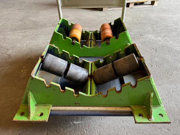 Pijpondersteuning DWM rolbok verstelbaar radiaal axiaal, Doe-het-zelf en Verbouw, Gereedschap | Handgereedschap, Gebruikt, Ophalen