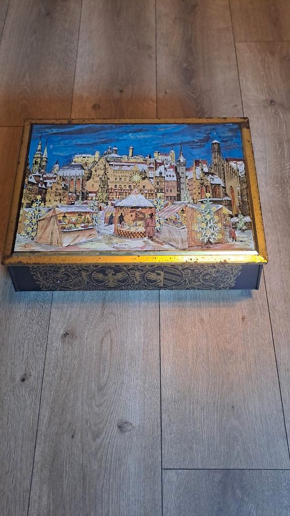 Vintage Duitse Peperkoekendoos met winterlandschap, Huis en Inrichting, Woonaccessoires | Kisten, Gebruikt, Minder dan 50 cm, Minder dan 50 cm