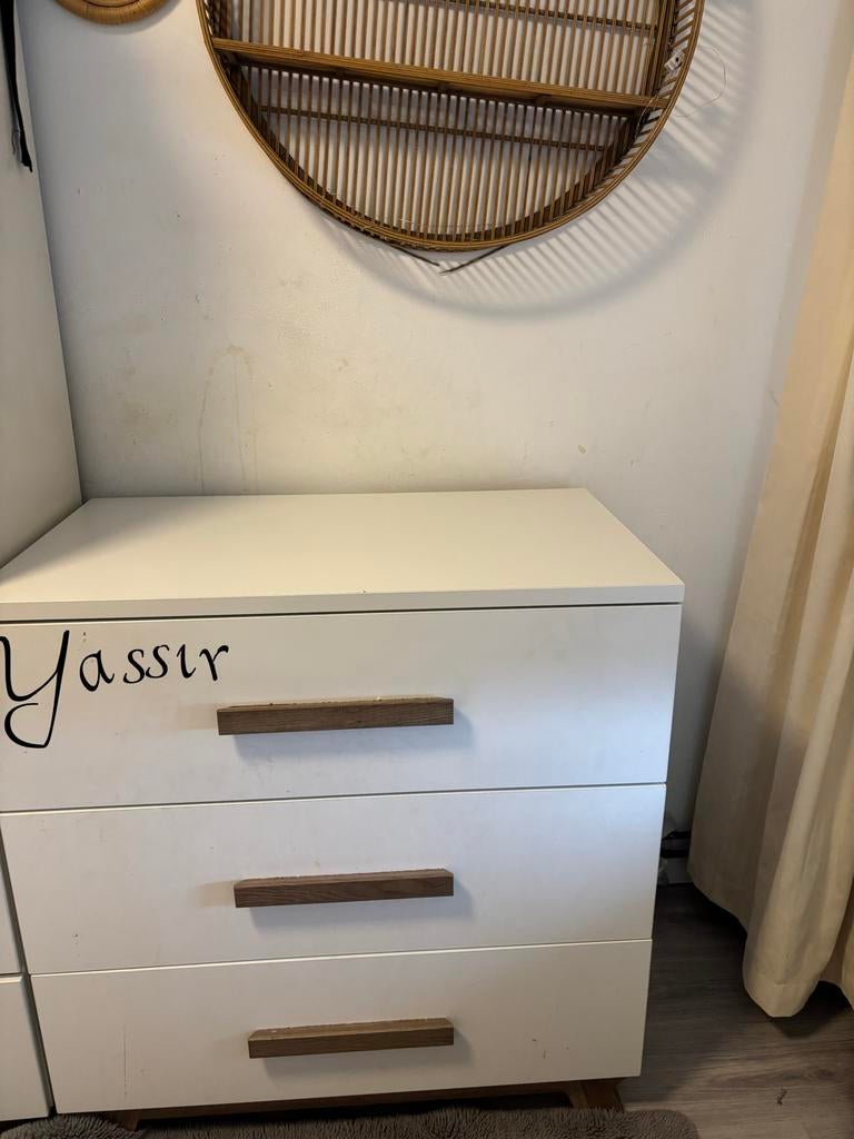 Complete kinderkamer + eettafel, salontafel en lamp, Kinderen en Baby's, Kinderkamer | Complete kinderkamers, Ophalen of Verzenden