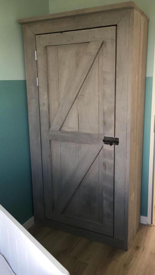 Stoere steigerhouten kast met grijze wash – 198x95x50 cm, Huis en Inrichting, Kasten | Overige, Zo goed als nieuw, Ophalen
