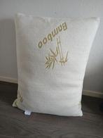 Bamboe Kussen - Zo goed als nieuw!, Huis en Inrichting, Woonaccessoires | Kussens, Ophalen of Verzenden, Zo goed als nieuw, Wit