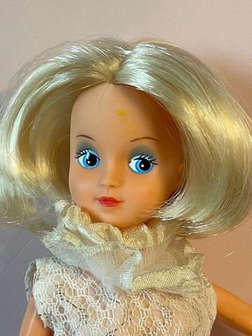 Vintage Fleur pop beschikbaar voor biedingen