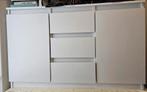 Witte ladekast met deuren, Ophalen, 100 tot 150 cm, Zo goed als nieuw, Minder dan 100 cm