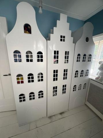 3x Kast van een Huis - Unieke Design Kasten beschikbaar voor biedingen