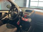 Toyota Aygo 1.0 VVT-i | Led | Airco | Stoelverw. | 5-deurs, Voorwielaandrijving, Stof, Gebruikt, Met garantie (alle)