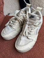 Nike dunk low disrupt coconut cream, Ophalen of Verzenden, Zo goed als nieuw