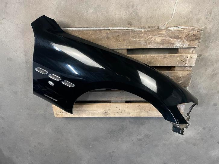 Maserati Granturismo spatbord rechts, Auto-onderdelen, Carrosserie en Plaatwerk, Spatbord, Maserati, Voor, Nieuw, Ophalen of Verzenden