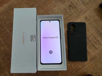Xiaomi 12,  256GB kleur Gray beschikbaar voor biedingen