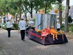Versierde wagen “wij trekken de soep zelf, Ophalen of Verzenden, Zo goed als nieuw, Carnaval