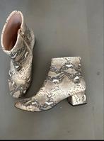 Zara Laarsjes Maat 37, Kleding | Dames, Schoenen, Ophalen of Verzenden, Zo goed als nieuw, Zwart