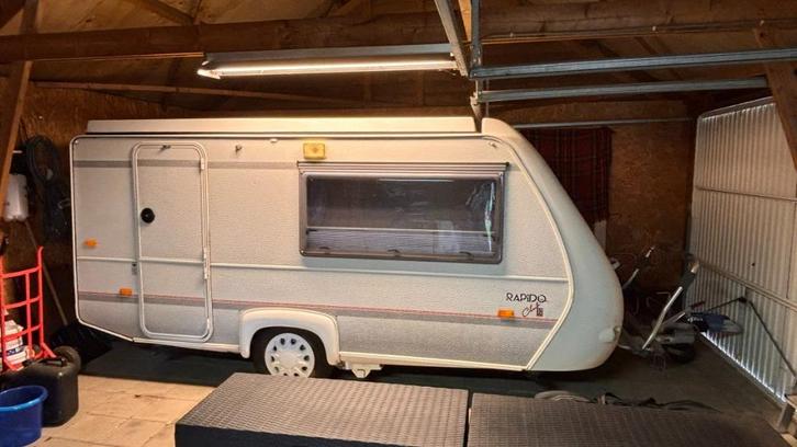 Te koop Rapido Club 320T hefdak caravan, Caravans en Kamperen, Caravans, Particulier, tot en met 2, 500 - 750 kg, Kleine zit, Rapido