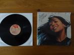 LP Yvonne Elliman - Love me, Cd's en Dvd's, Vinyl | Pop, Verzenden, 1960 tot 1980, Gebruikt