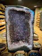 Amethist geode brazilie, Ophalen, Mineraal