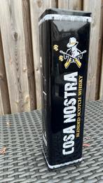 Fles in de vorm van een wapen 48 cm hoog, Verzamelen, Glas en Borrelglaasjes, Ophalen of Verzenden, Zo goed als nieuw, Overige typen