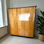 Vintage garderobe kast | kledingkast | 3 deurs kast | 60 ths, Huis en Inrichting, Kasten | Kledingkasten, 150 tot 200 cm, Vintage