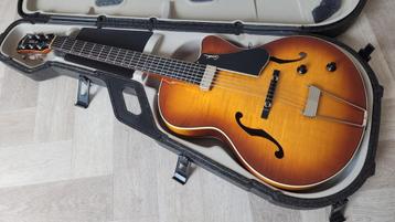 Godin 5th Avenue Jazz  beschikbaar voor biedingen