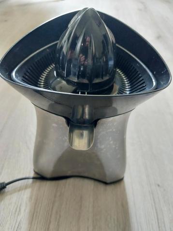 Elektrische citruspers / sinaasappelpers  beschikbaar voor biedingen