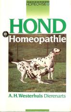 HOND en HOMEOPATHIE Gesigneerd door de auteur  Westerhuis, Boeken, Ophalen of Verzenden, Gelezen, Honden