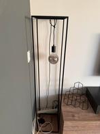Staande lamp stijlvol zwart, Huis en Inrichting, Lampen | Vloerlampen, Ophalen, Gebruikt, Metaal, 150 tot 200 cm