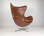 Fritz Hansen Egg Chair walnut leer Arne Jacobsen, Huis en Inrichting, Fauteuils, Ophalen, Zo goed als nieuw, Leer