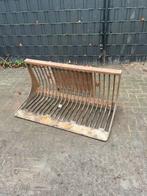 Knikmops 130 bak zonder inleg vel aanbouwdelen, Ophalen, Gebruikt