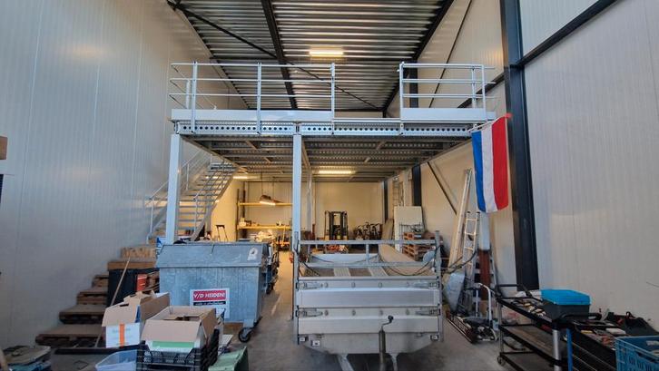 Opslagruimte / bedrijfshal, Doe-het-zelf en Verbouw, Overige Doe-het-zelf en Verbouw, Ophalen