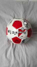 Fc Emmen bal met handtekeningen, Ophalen of Verzenden, Zo goed als nieuw, Overige binnenlandse clubs