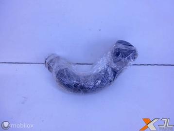 C-KLASSE W204 INTERCOOLERSLANG LINKS A2045280782 beschikbaar voor biedingen