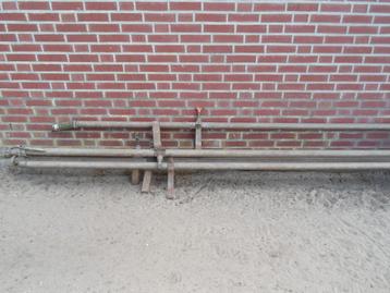 TUINSLANGEN  EN BEREGENINGS BUIZEN OPKNAPPERS = 0630188794 = beschikbaar voor biedingen