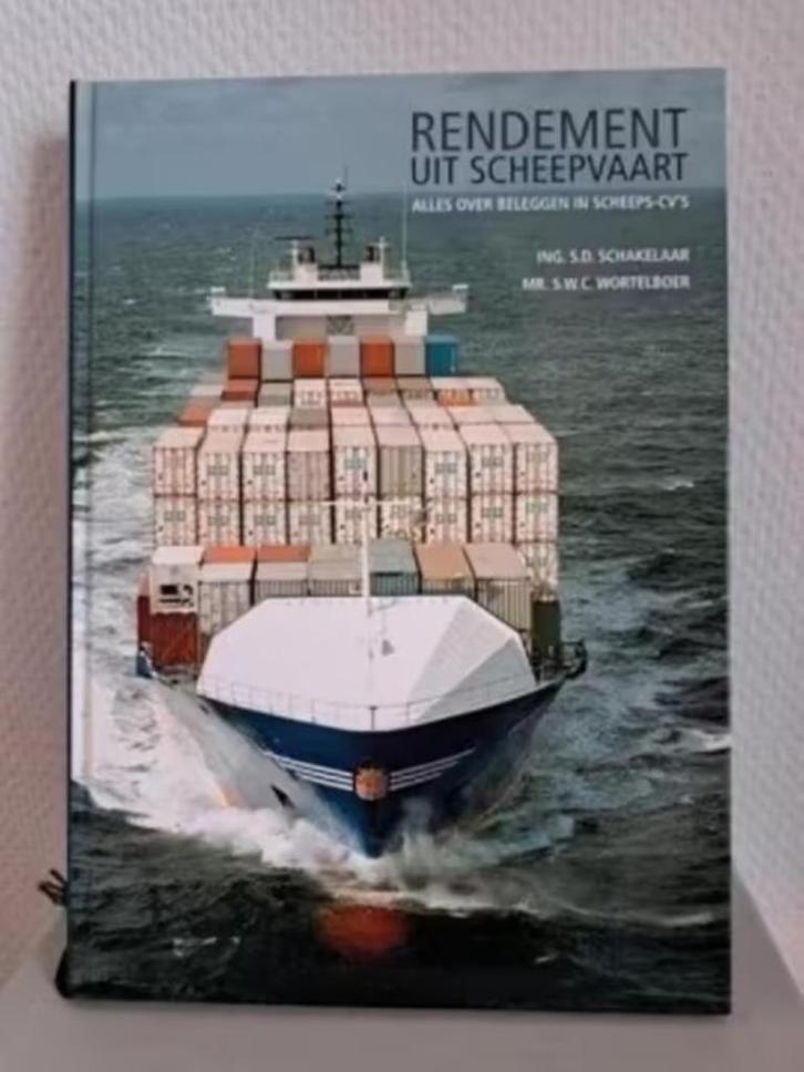 RENDEMENT UIT SCHEEPVAART - Alles over beleggen Scheeps-CV's, Boeken, Economie, Management en Marketing, Zo goed als nieuw, Management