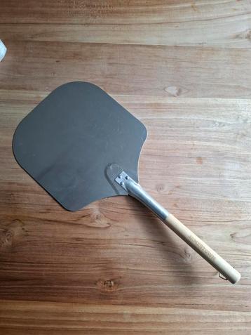 Jamestown Pizza Schep - Aluminium met Houten Handvat beschikbaar voor biedingen