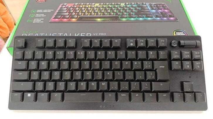 Razer DeathStalker V2 Pro Tenkeyless(Red) Toetsenbord, Computers en Software, Toetsenborden, Zo goed als nieuw, Qwerty, Draadloos