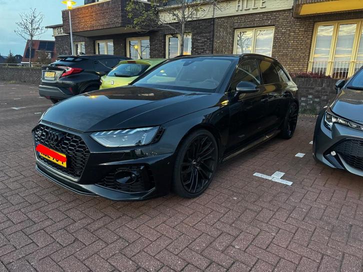 Audi RS4 bomvol!!!, Auto's, Audi, Particulier, RS4, 360° camera, 4x4, ABS, Achteruitrijcamera, Adaptieve lichten, Adaptive Cruise Control